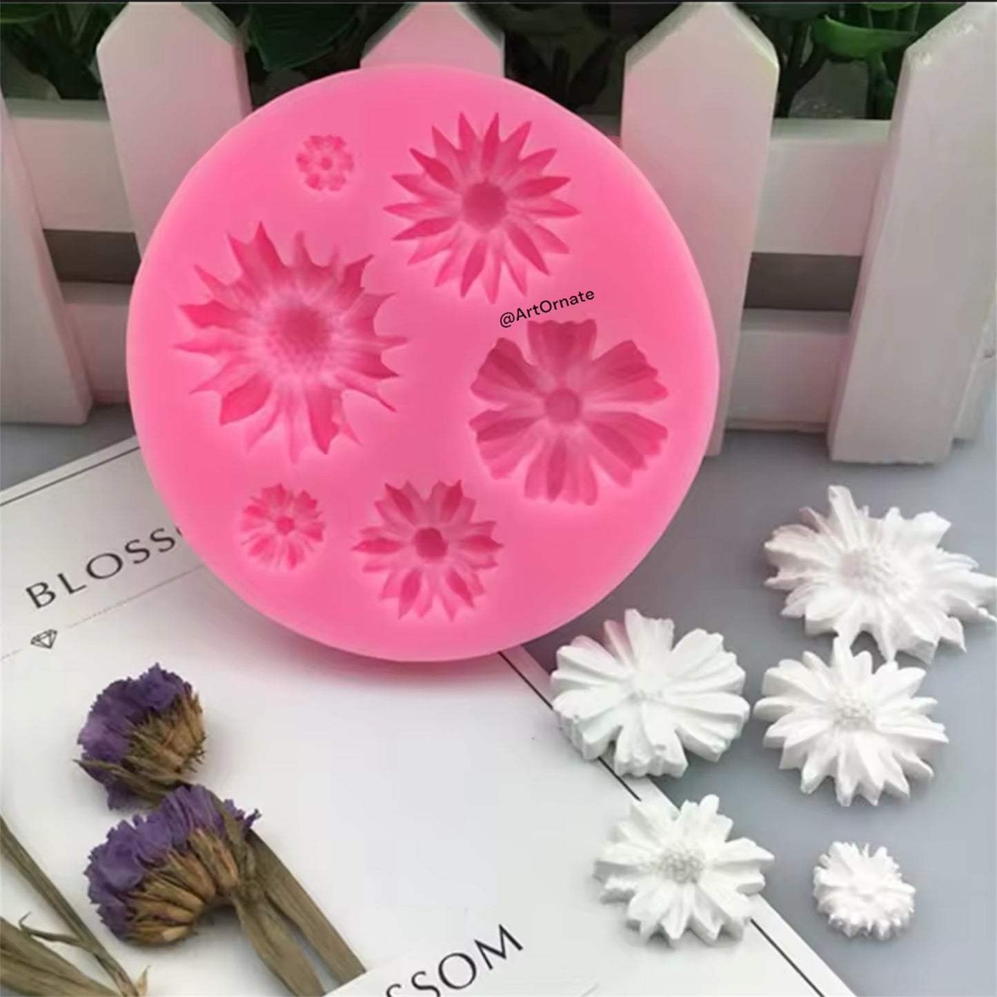 Flower Silicone Mould (HBR 14-4)