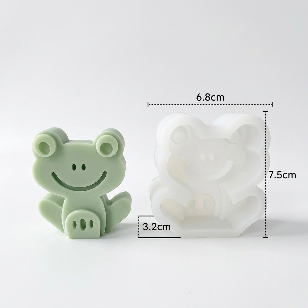 Clear, flexible frog silicone mould by ArtOrnate, ideal for epoxy resin art and candle making.