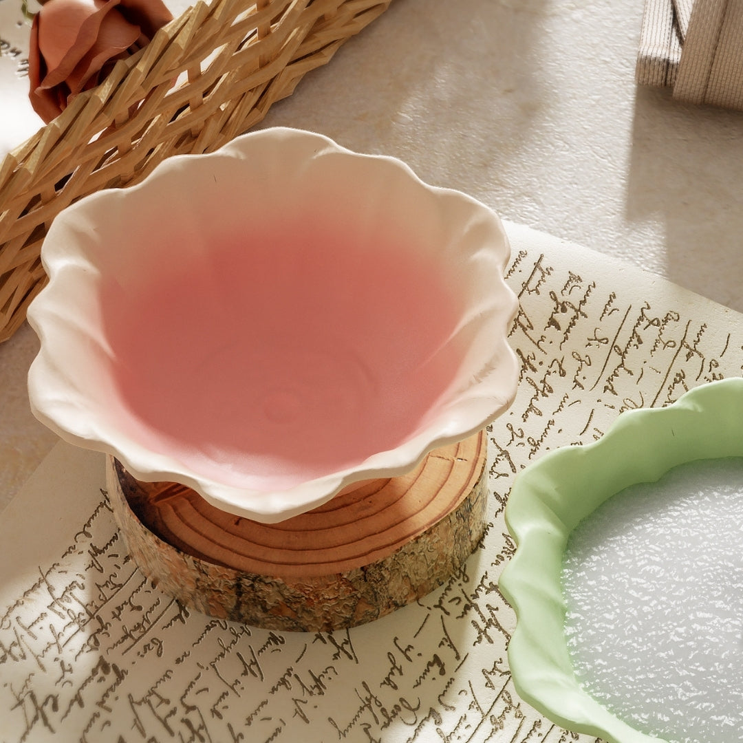 High quality lotus shape silicone mould for concrete and Jesmonite casting. Durable flexible mould for making 3D lotus flower trinket dishes.