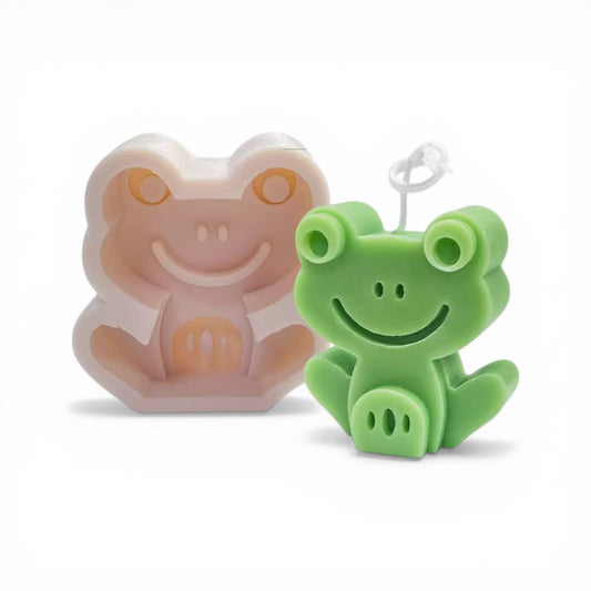 Highly detailed frog shape silicone mould for concrete, jesmonite, and eco-resin casting projects.
