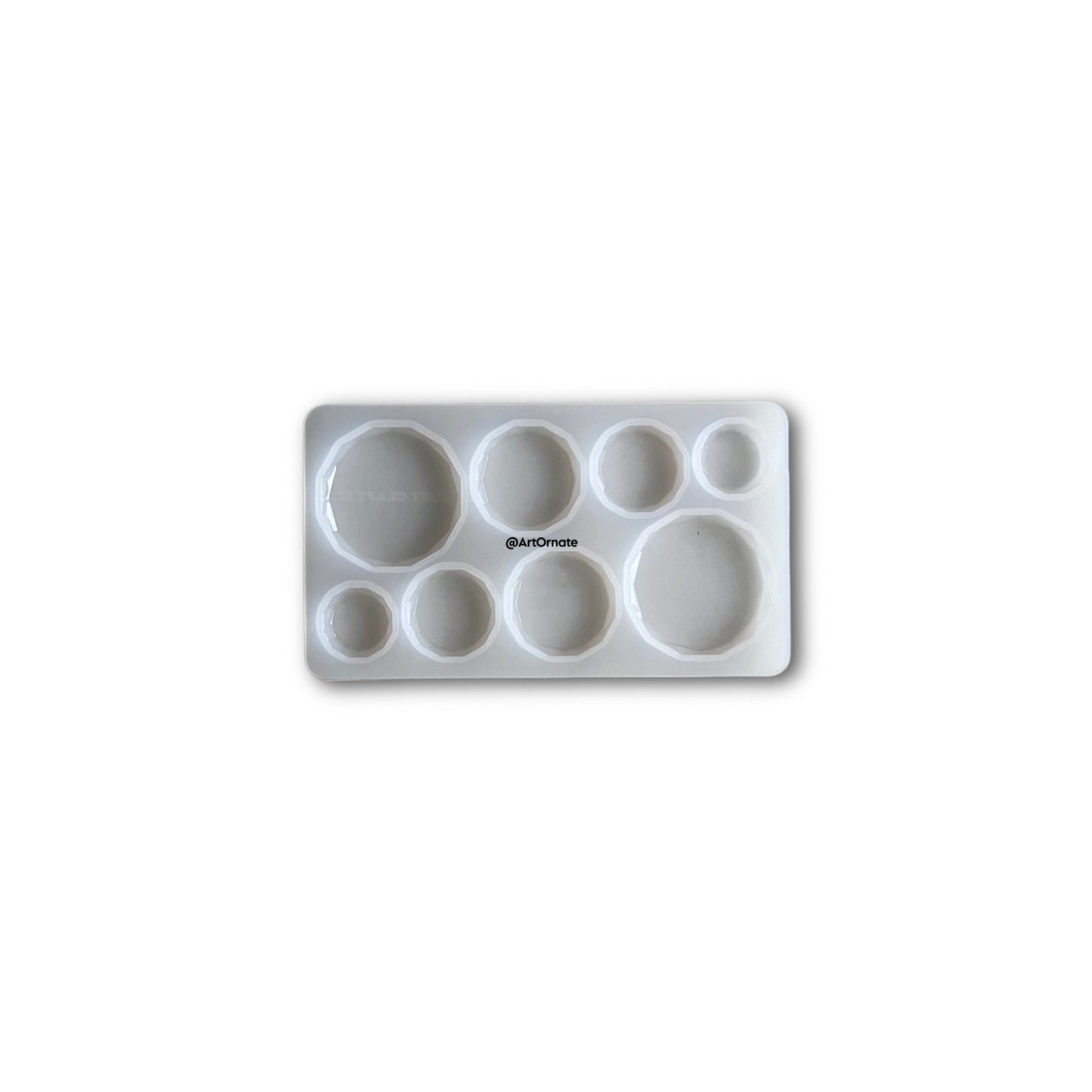 8 cavity Diamond Cut Round Silicone Mould